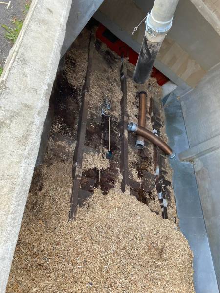 chantier de terrassement par aspiration de 100m3 de copeaux de bois à Montpellier